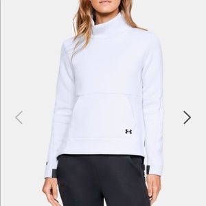 Women’s Under Armour Mock Neck Pull Over Sz Small